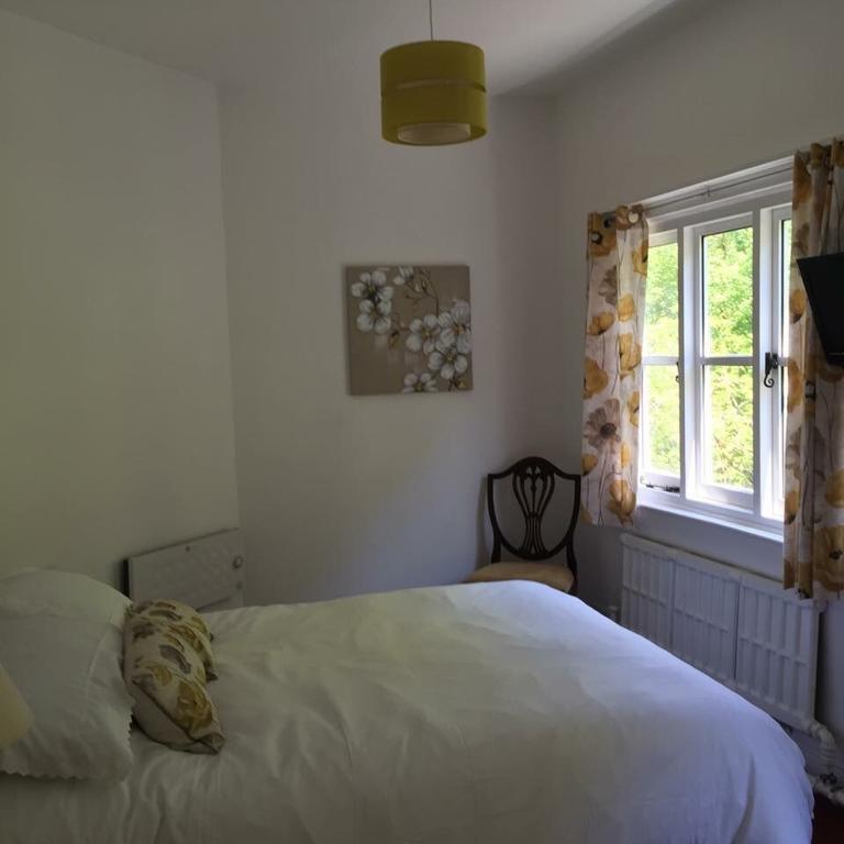 Cottage Inn リントン 部屋 写真